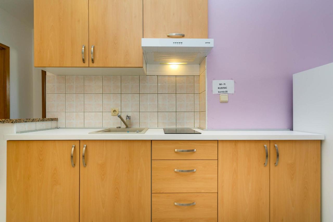 Apartmani Luka Kornic Bagian luar foto