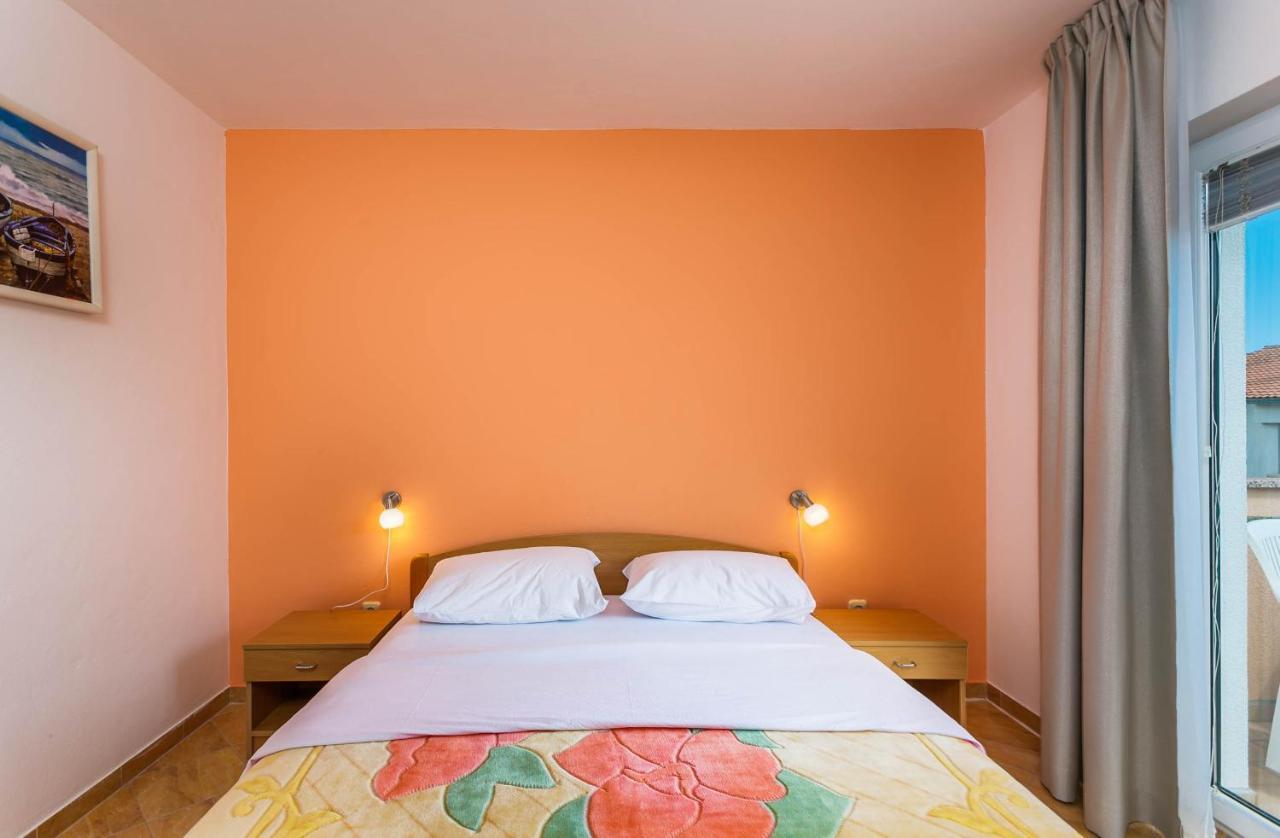 Apartmani Luka Kornic Bagian luar foto